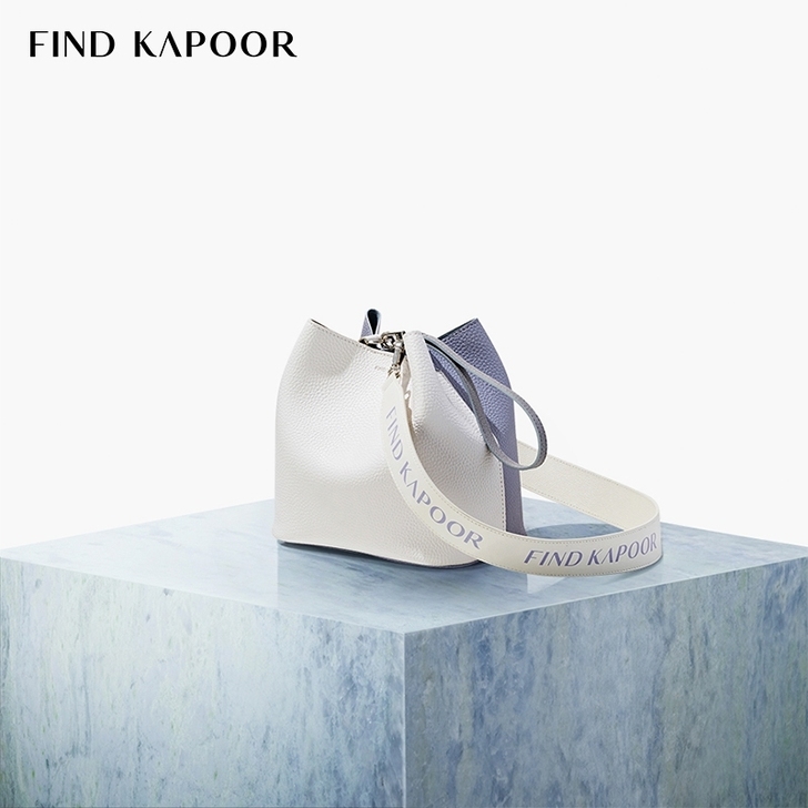 FIND KAPOOR水桶包蓝色拼接