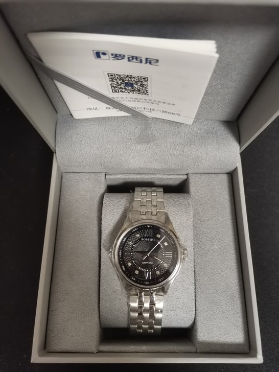 罗西尼女士手表