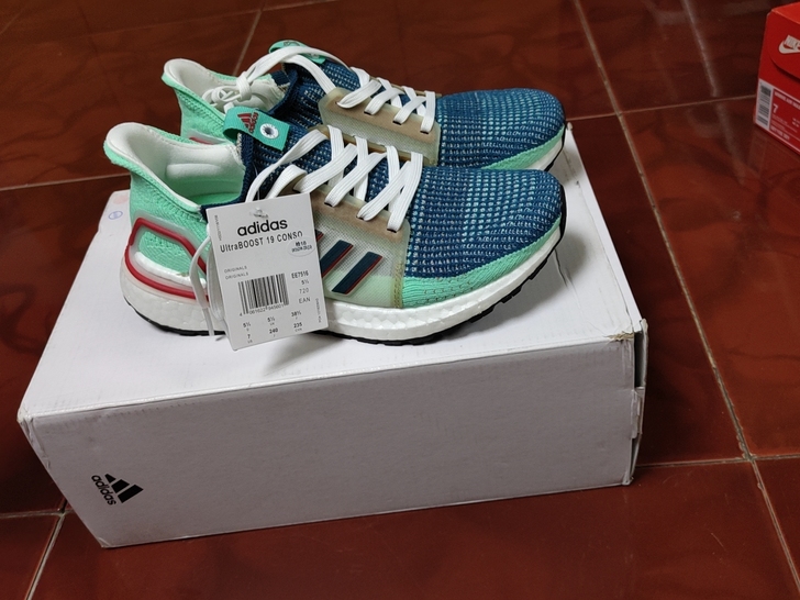 Adidas阿迪达斯 运动鞋 全新 38码