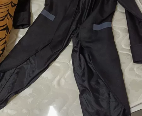 三笠艾伦黑手党燕尾服cos。没裤子。随便一...