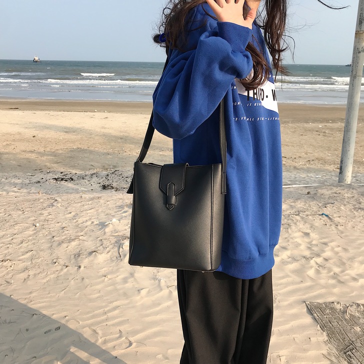 女包包斜挎2019春夏新款韩版复古单肩斜跨...