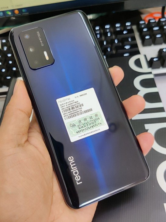 realme 真我GT 骁龙888  8+...
