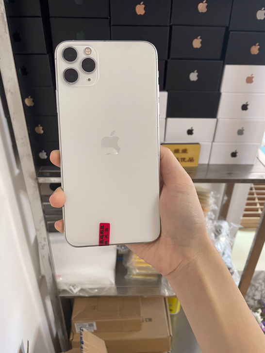iphone11proMax 暗夜绿 正品...