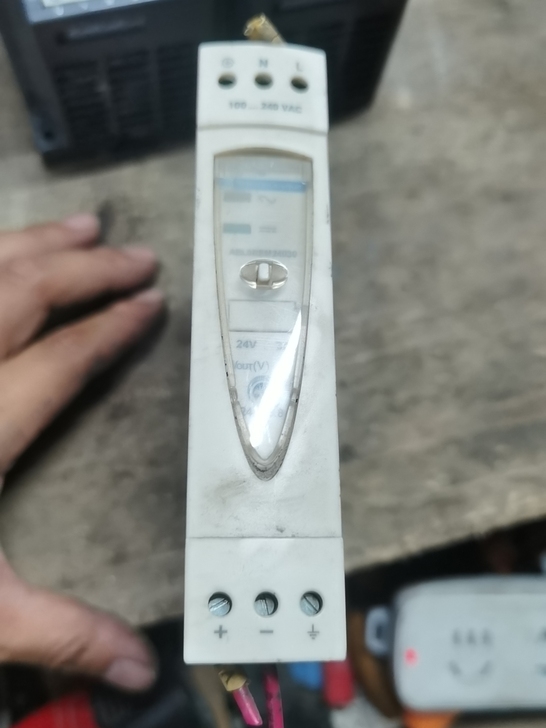 施耐德电源ABL8EM24030，二手拆机...