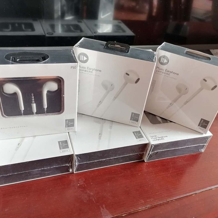 清货处理！全新华为原装耳机p30荣耀9x畅...