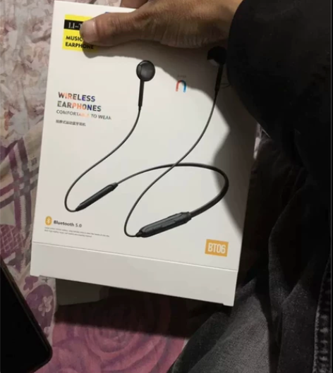 挂脖蓝牙耳机双耳运动跑步颈挂式手机无线真立...