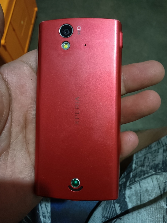 索尼，型号一拍清楚，外观很新，有收藏价值，...