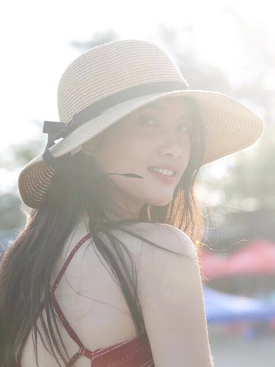 杨同学草帽