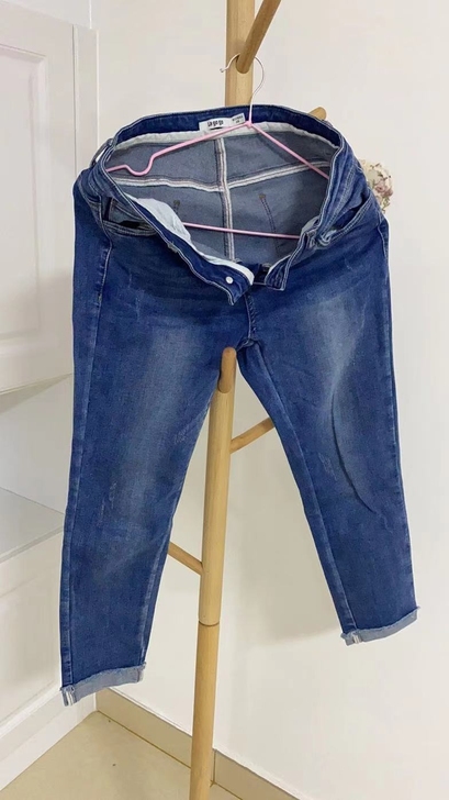 牛仔裤，白色七分裤