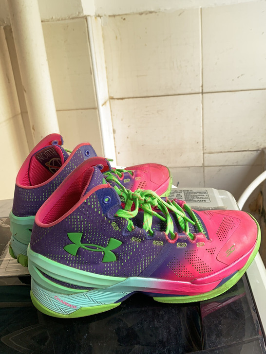 【个人出正品二手】42码库里老粉出售