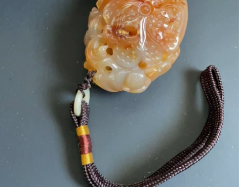 全新玉石挂件把玩件玉雕,全新14年别人送我...