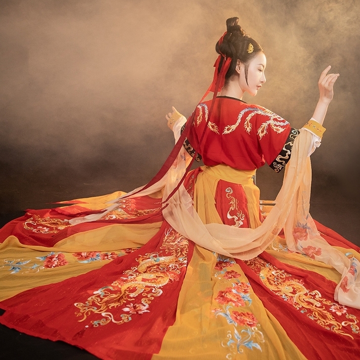 序绘惊鸿6米大摆一片式坦领襦裙唐风敦煌舞蹈服