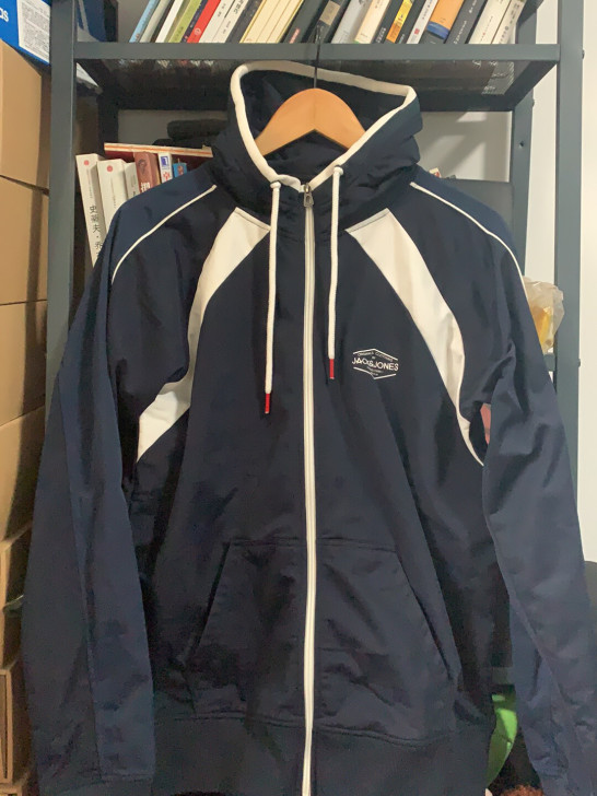 杰克琼斯Jack##amp；amp；Jon...