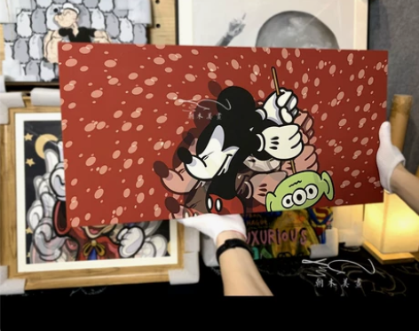 锤子米奇三眼仔潮流卡通无框画米老鼠装饰画版...