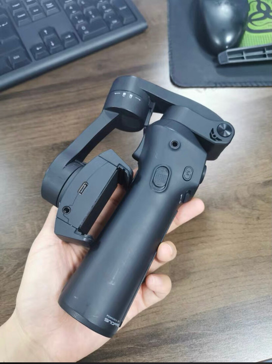 随拍Snoppa Atom稳定器防抖动适用...