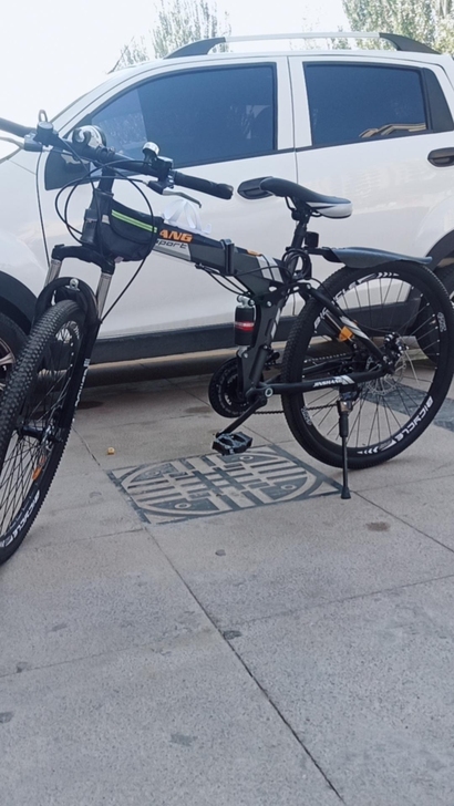 全新自行车26寸，便宜卖475元。Amin...