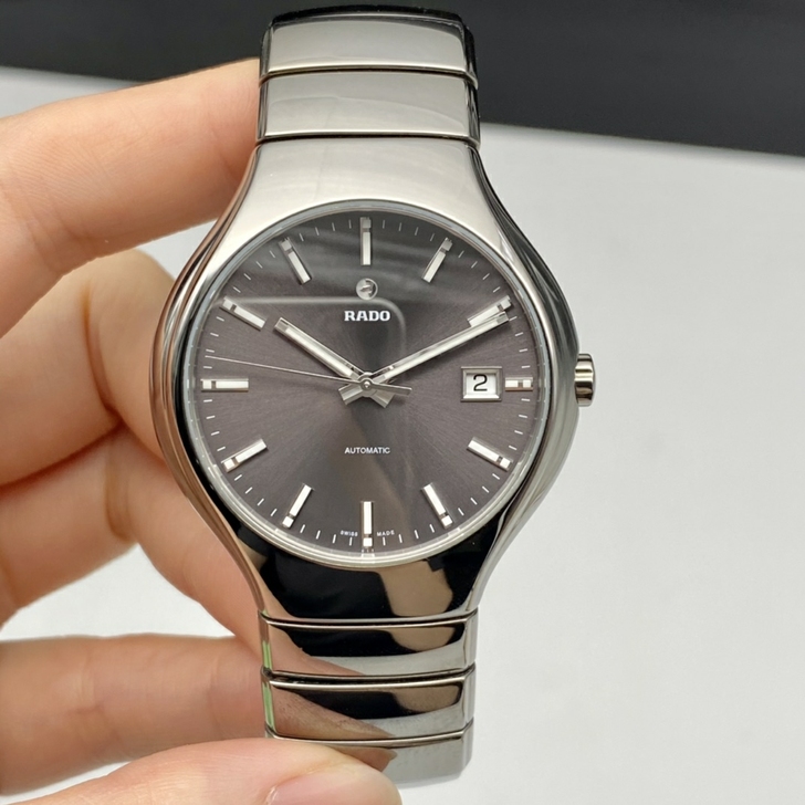 雷达R27351112真系列男表，整表陶瓷...