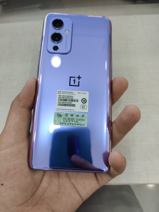 一加9 8+128g 紫翼 单机加原装充电...