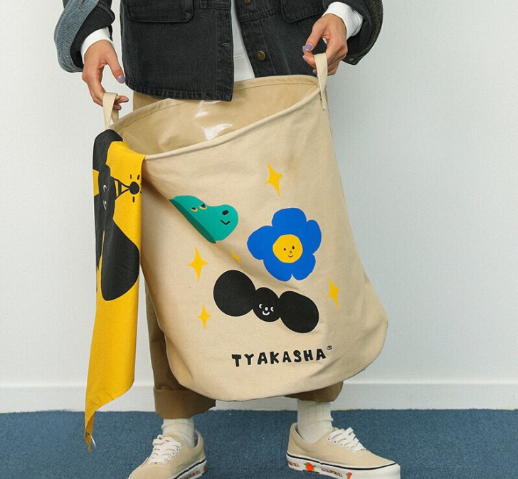 塔卡沙脏衣篓，米色，使用过，无瑕疵很新，有...