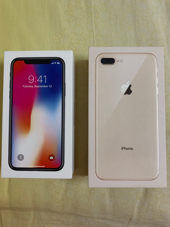 苹果8plus、苹果X手机盒。内含原装取卡...