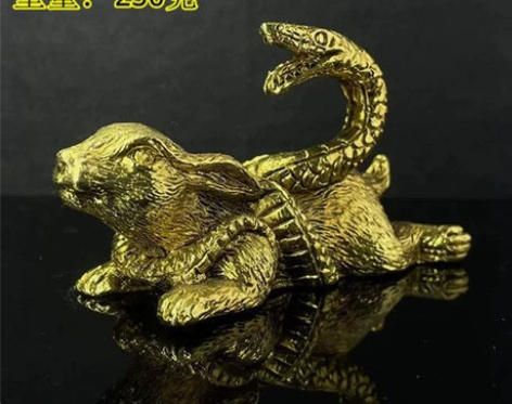 复古铜鎏金古玩古董杂项蛇缠兔寓意富贵缠身工...
