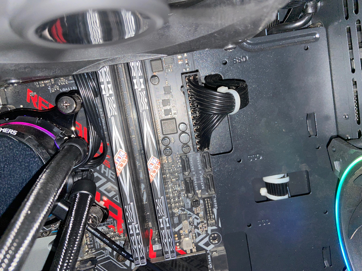台电2666 ddr4 8g A50 2条