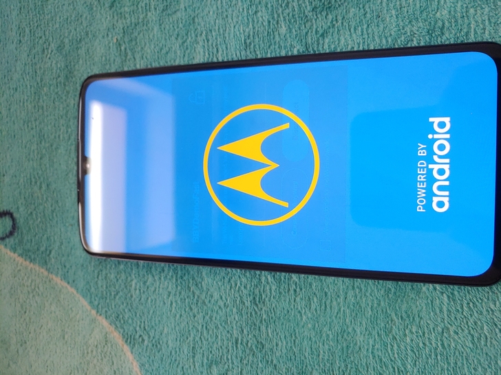 摩托罗拉模块手机Moto Z4，高通675...