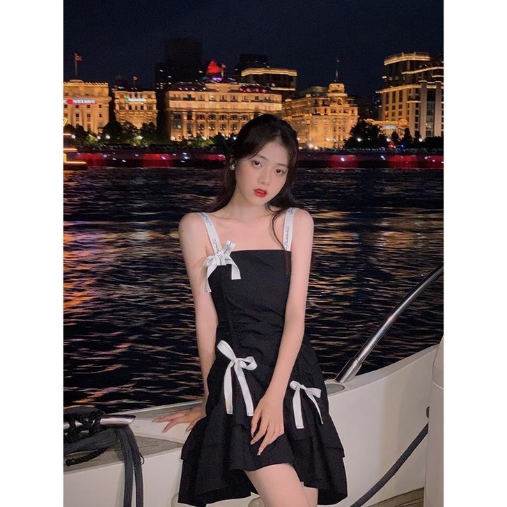 2021年夏季范智乔辣妹黑色吊带连衣裙女夏...