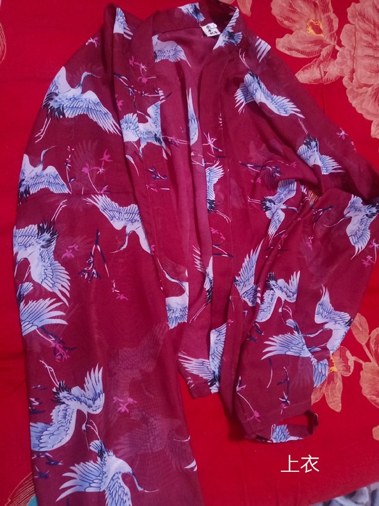 ［芳华记］不喜欢汉服了想出掉  去年买的