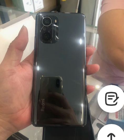 红米K40亮黑色5G8+128G今年2月份...