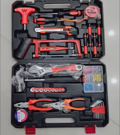 【捡漏！】德国品质维修工具家用多功能套装五...