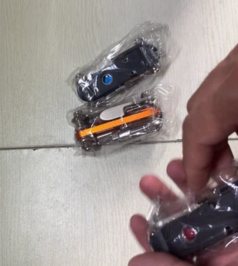 个人闲置：多功能自行车修理工具套装 组合内...