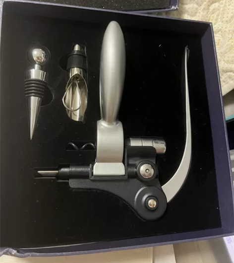 红酒开瓶器,全新35包邮 感兴趣的话点“我...