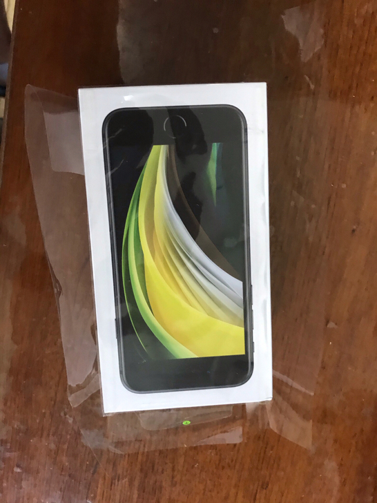 全新仅拆封iphone se2 二代128...