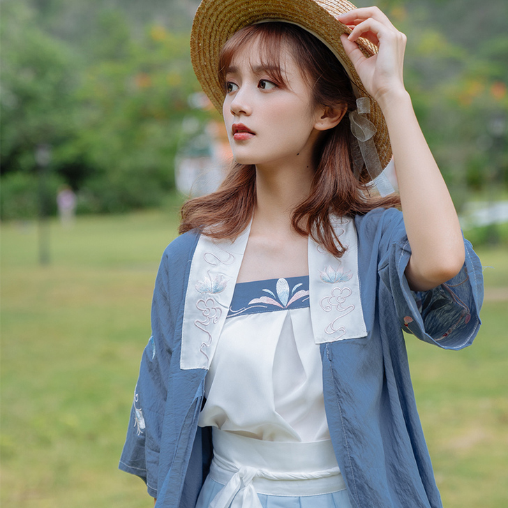 清梳原创夏栀汉服短款宋制三件套汉元素绣花对...