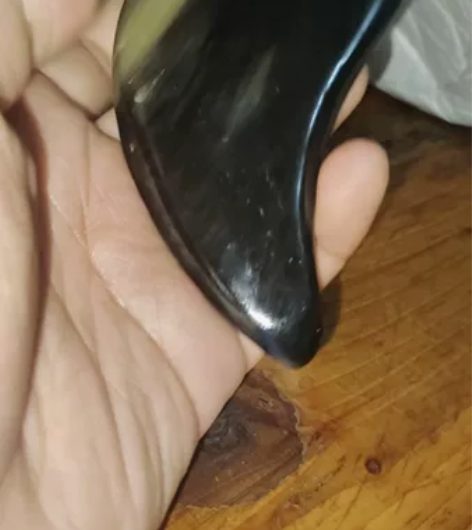 1.1厚黑水牛角三角板带甘白特价出货编号5...