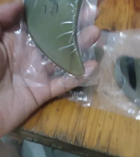 1.1厚白牦牛角三角板都是带水墨纹的特价出...