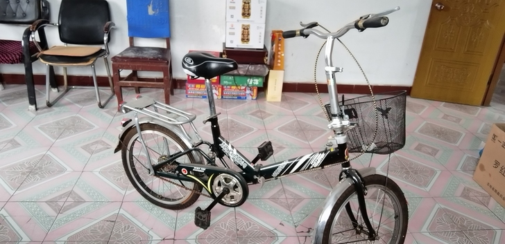 九九新折叠自行车出卖   15246795...