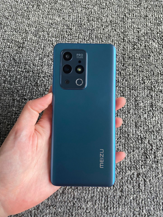 魅族18pro，蓝色，12+256G 99新