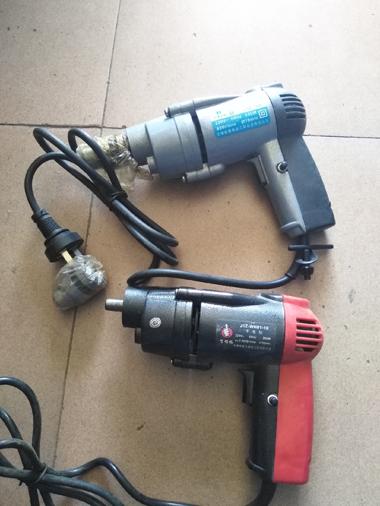 电钻全新处理，全铜电机，铝壳机身，上燕尾丝...