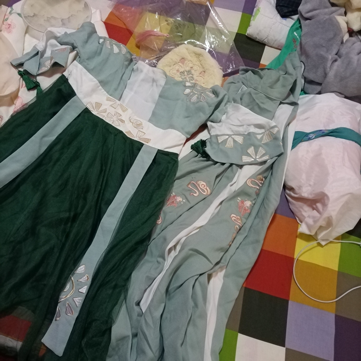 汉服合集低价出！！！