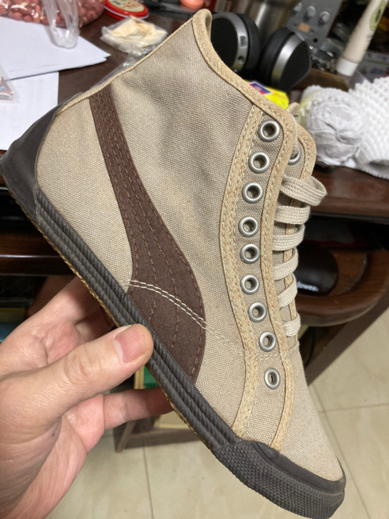 彪马puma 中帮女帆布鞋