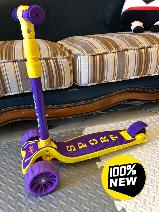 滑板车 可折叠 全新一次没用过。