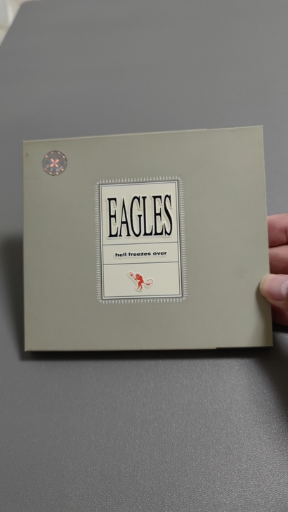 老鹰乐队 冰封地狱 CD 敦煌音像早期小标...