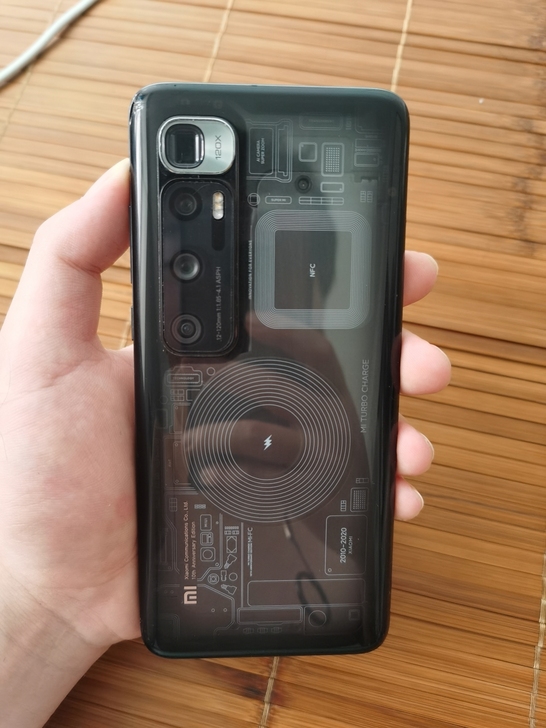 小米10Ultra至尊纪念版 透明版的，是...