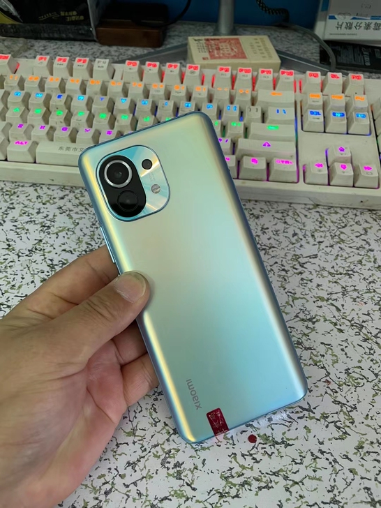小米11蓝色12+256GB，成色97新，...