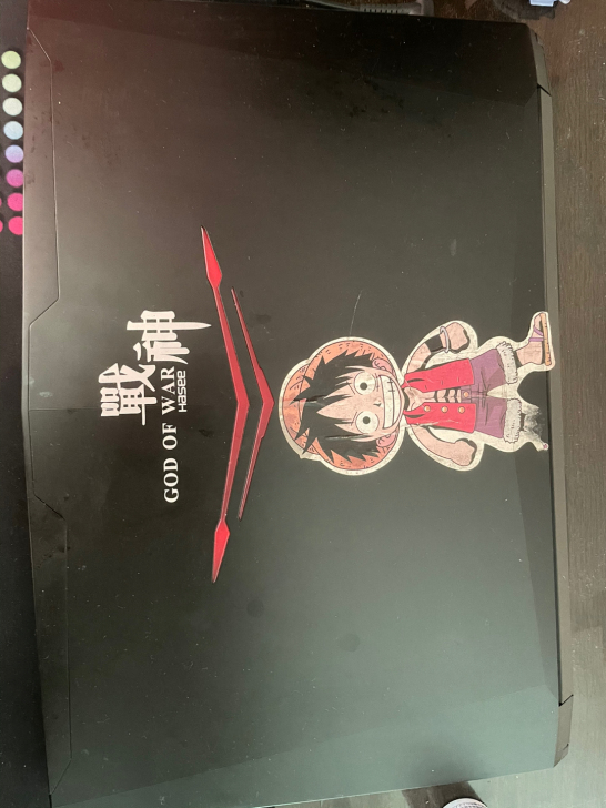 神舟战神笔记本电脑        要去当兵...