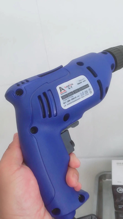 处理手电钻工具电钻家用220V小型手钻电动...