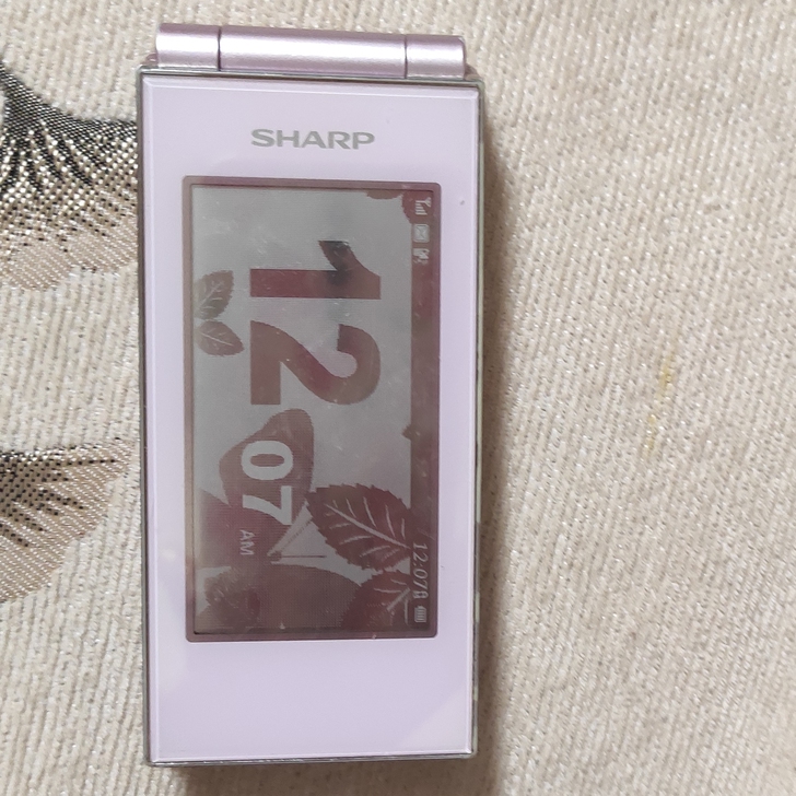 夏普SH6310c翻盖手机