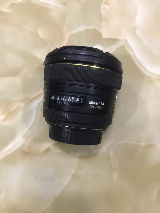 适马SIGMA （佳能口）50 1.4 镜头